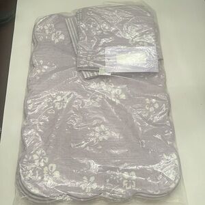 Virginia Slims collection table linens lilac lavender placemats and napkins